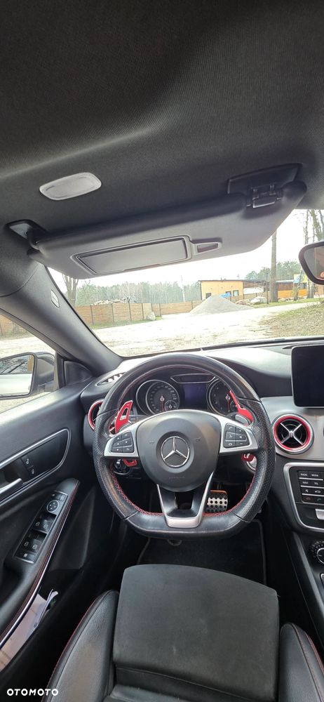Mercedes-Benz CLA 180 7G-DCT AMG Line - 19