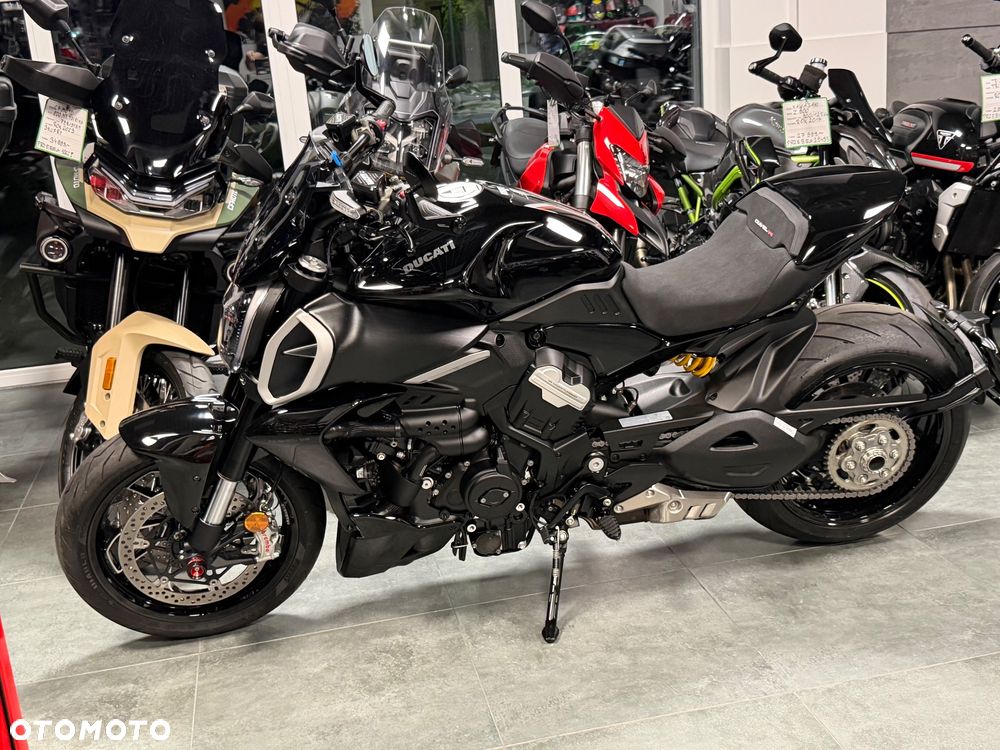 Ducati Diavel - 28