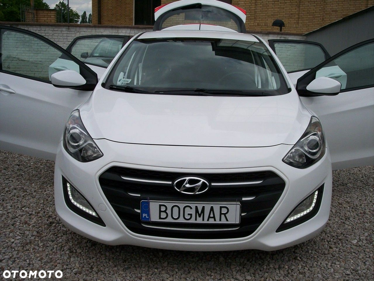 Hyundai i30 1.4 CRDi Classic + - 10
