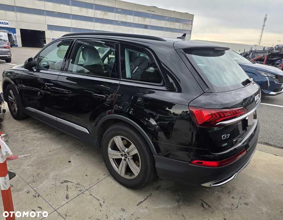 Audi Q7 - 4