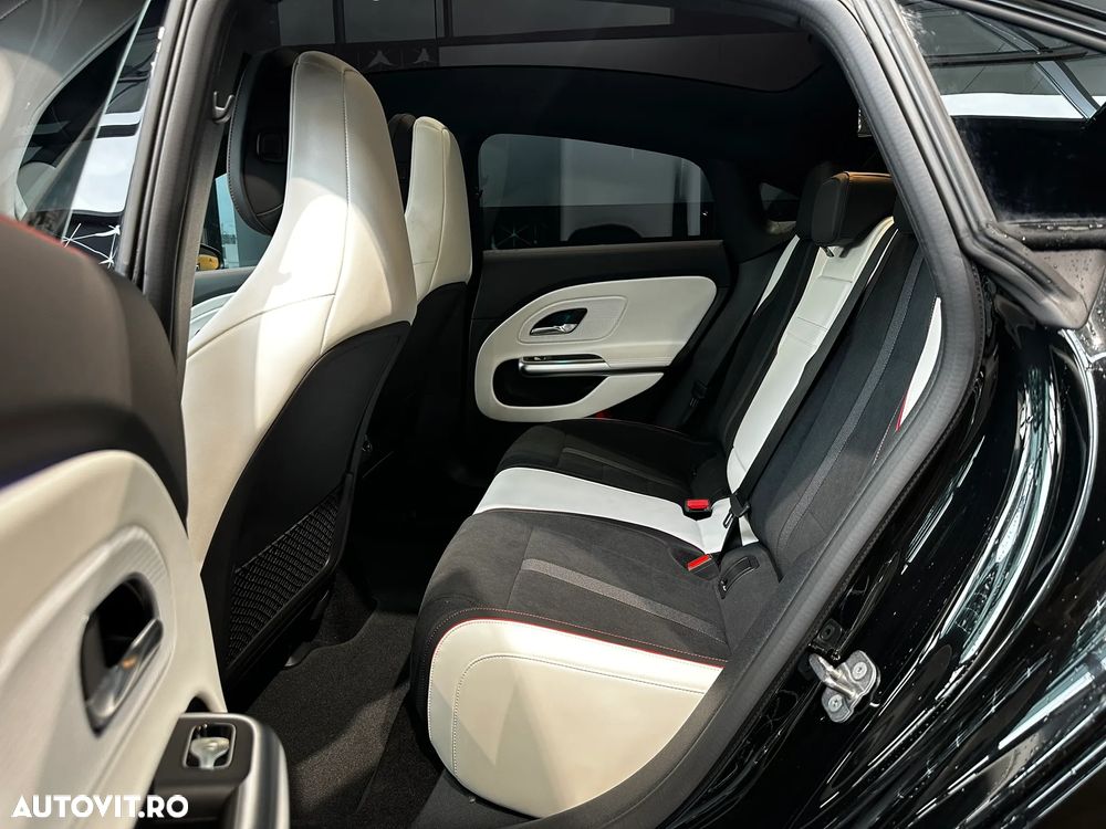 Mercedes-Benz CLA 250+ Coupe - 10