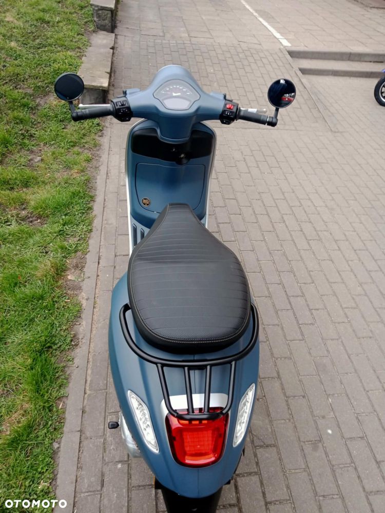 Vespa Primavera - 8