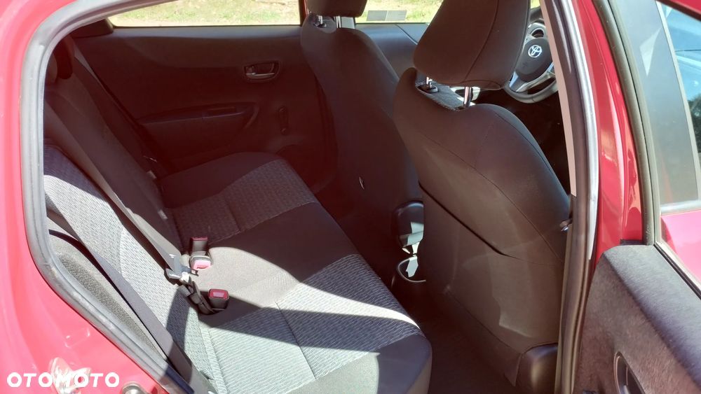 Toyota Yaris 1.33 Premium MS - 16