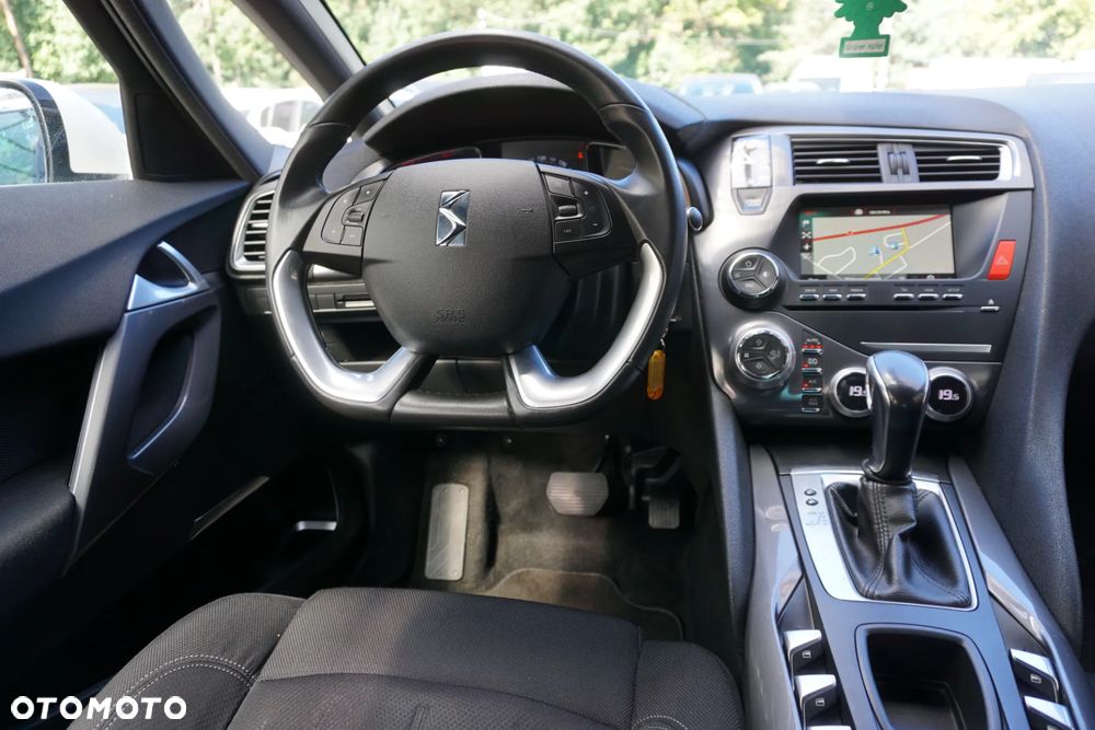 Citroën DS5 2.0 BlueHDi SportChic EAT6 - 14