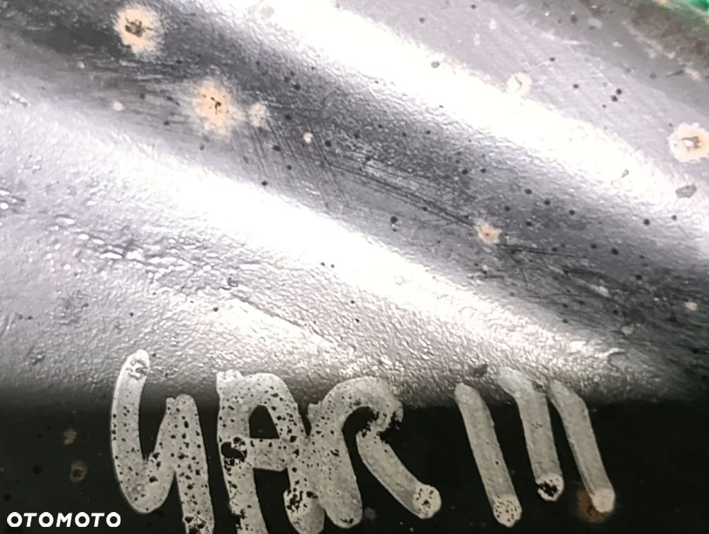 TOYOTA YARIS 11-19r Wahacz Przód Prawy Lewy - 6