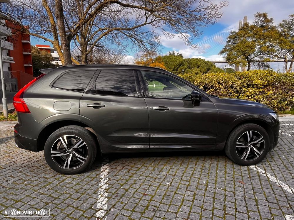 Volvo XC 60 2.0 T6 PHEV R-Design AWD - 1