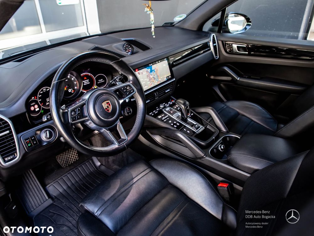 Porsche Cayenne Standard - 11