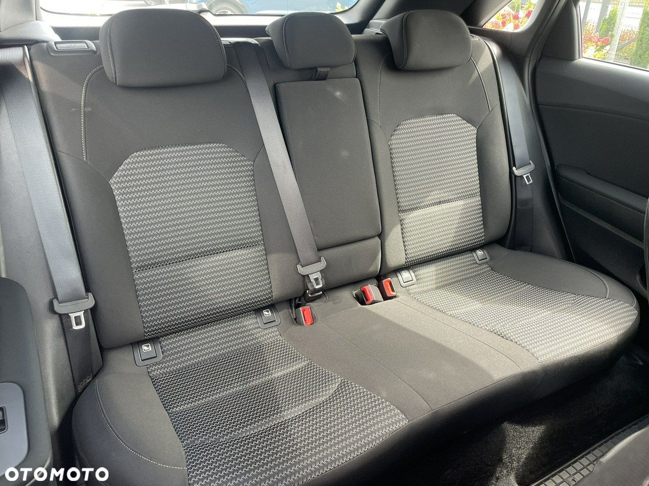 Kia Ceed - 14