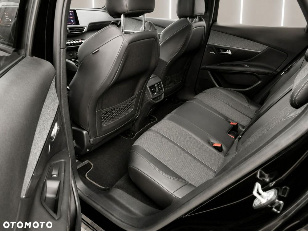 Peugeot 3008 - 12