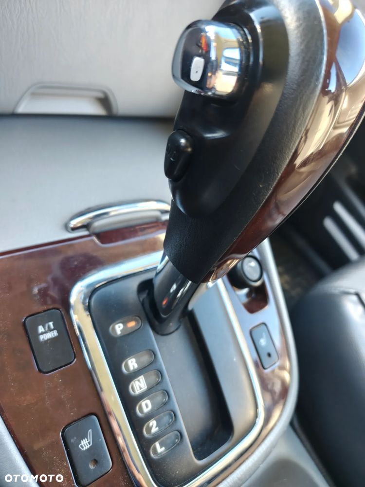 Suzuki Grand Vitara - 22