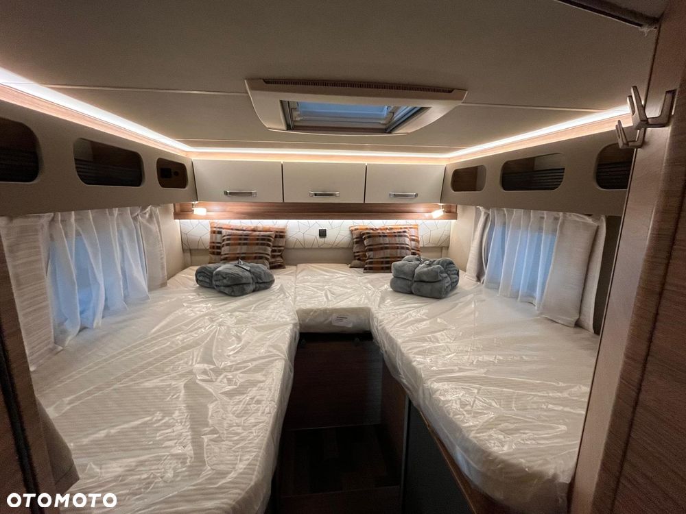 Weinsberg CaraCompact Suite 640 MEG EDITION [PEPPER] - Mercedes-Benz Sprinter - 17