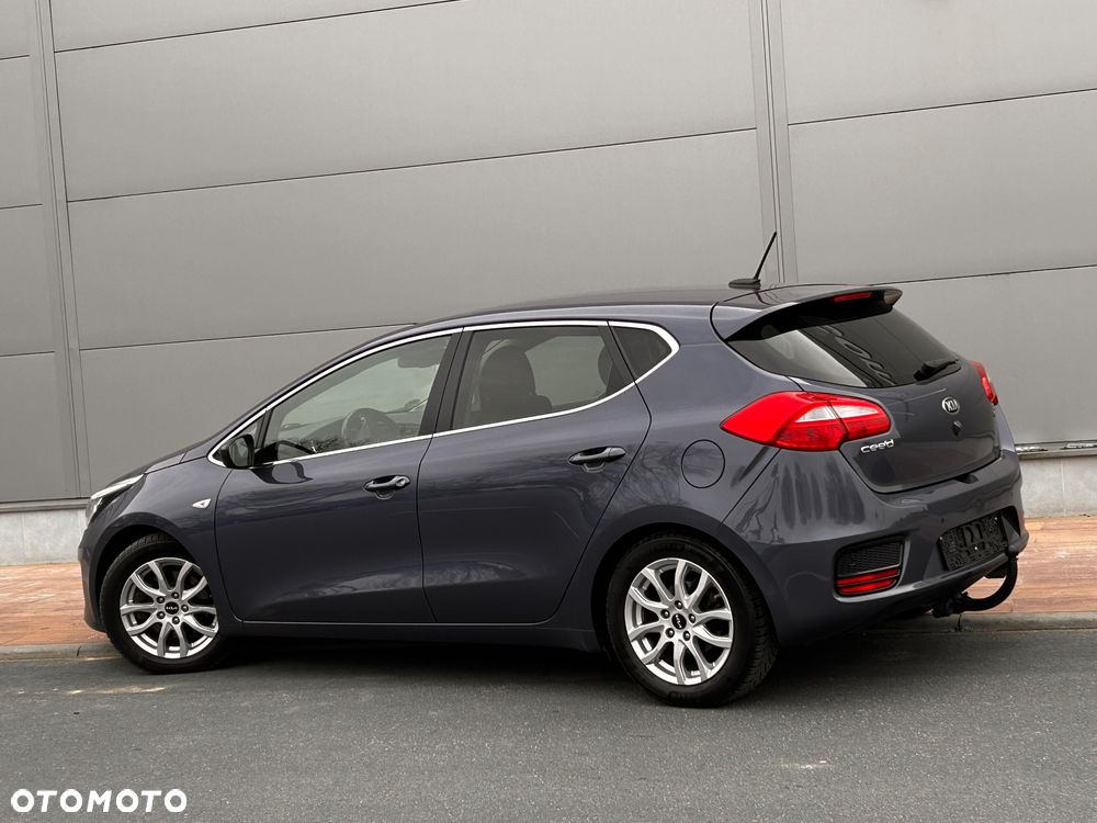 Kia Ceed 1.6 CRDi L - 16