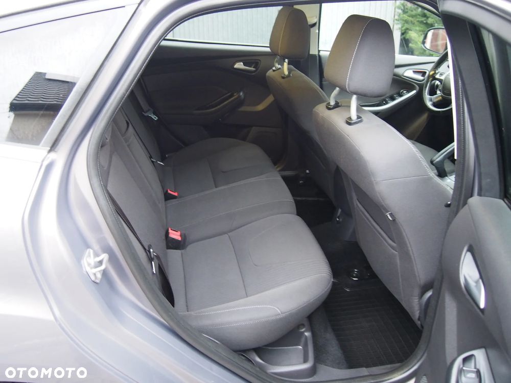 Ford Focus 1.0 EcoBoost Gold X (Trend) - 12