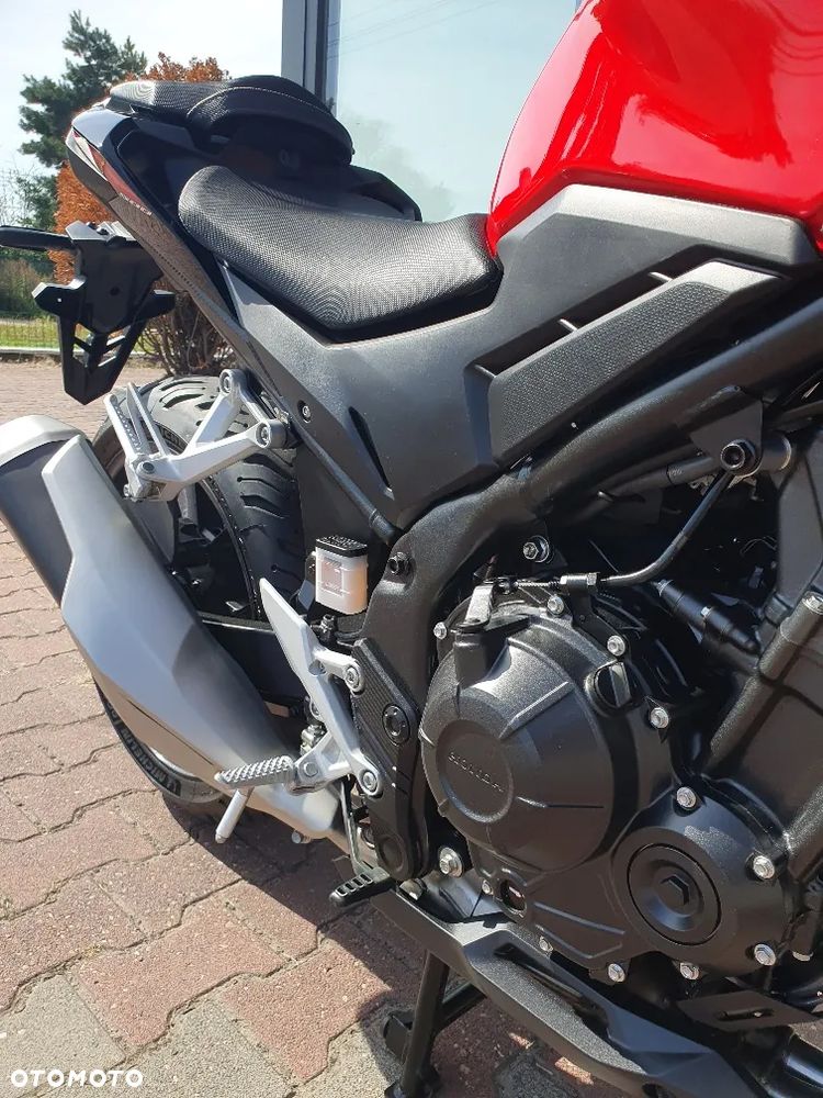 Honda Hornet - 25