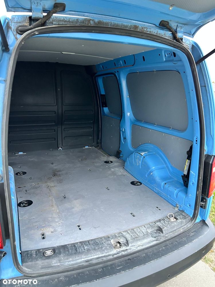 Volkswagen Caddy - 17