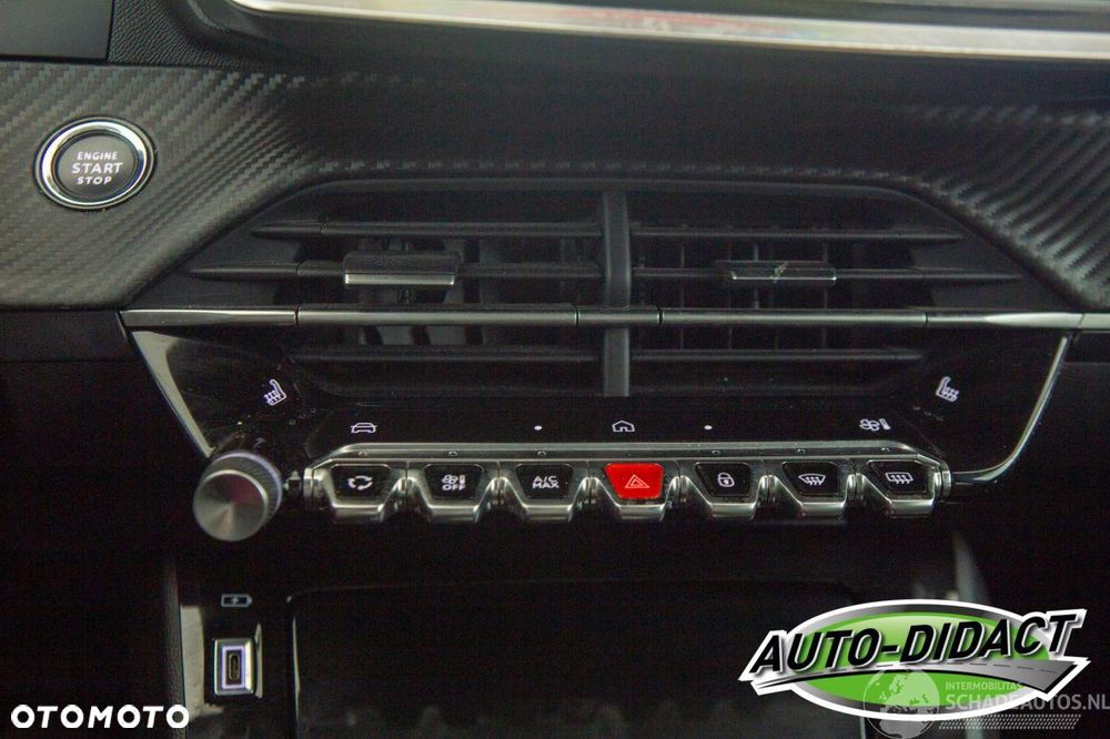Peugeot 208 Elektromotor 136 Allure Pack - 31