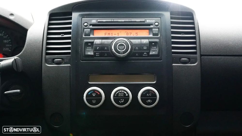 Nissan Navara 2.5 dCi CD SE 4WD - 12