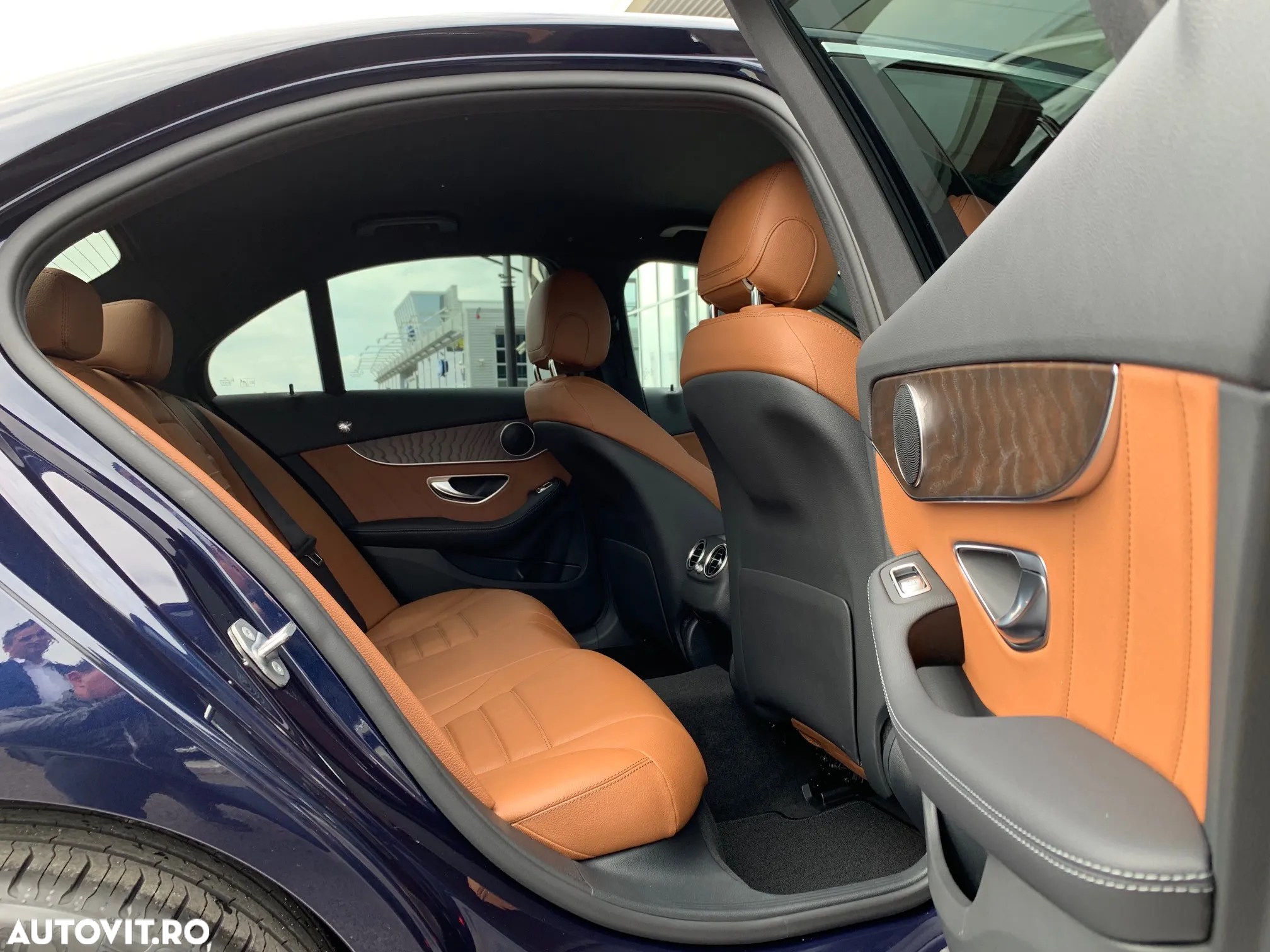 Mercedes-Benz C 220 d Aut - 13