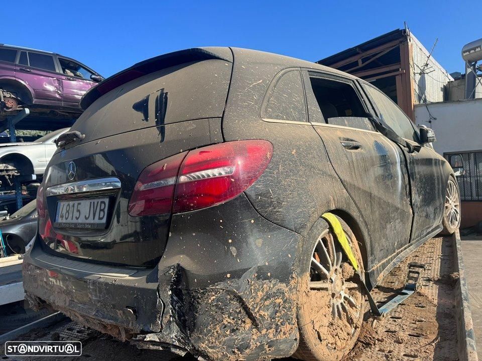 RETROVISOR ESQUERDO MERCEDES-BENZ CLASE B BM 246 - 6