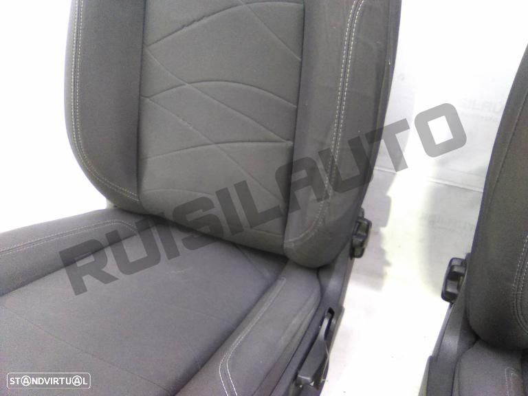 Conjunto De Bancos  Ford Fiesta Vi [2008_2017] 1.5 Tdci - 3