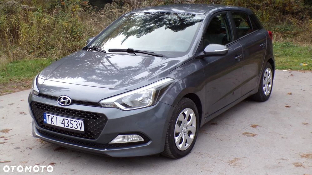Hyundai i20 - 15