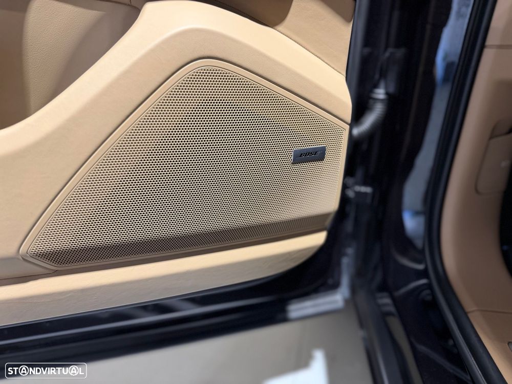 Porsche Cayenne Coupé E-Hybrid Platinum Edition - 11