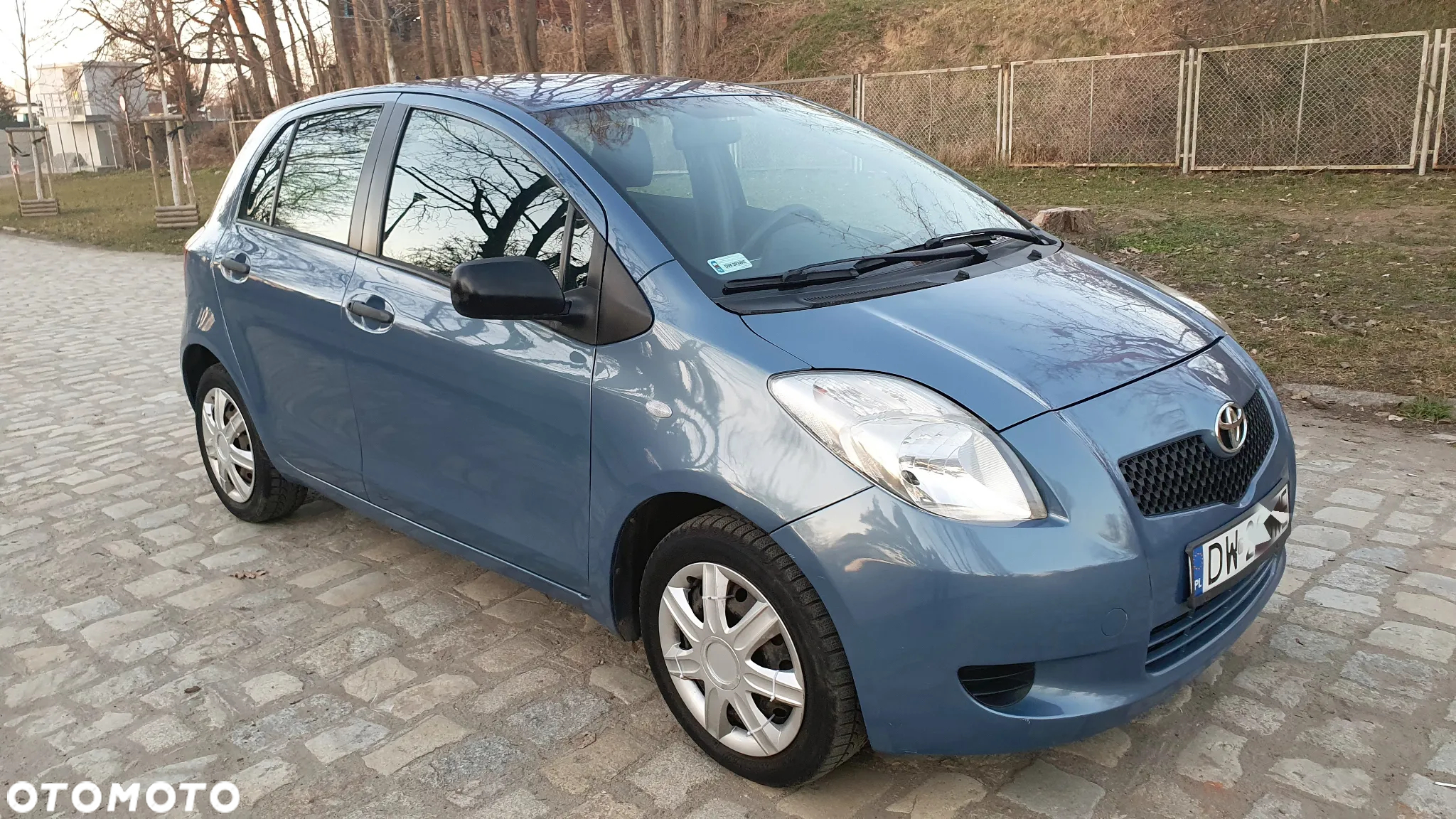 Toyota Yaris - 3