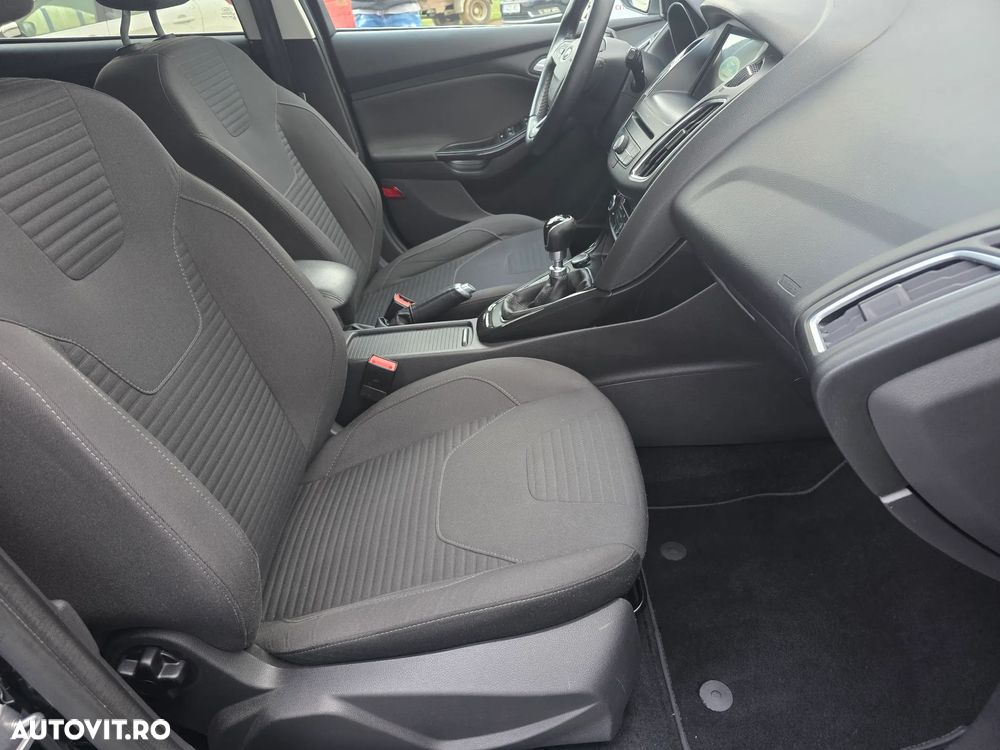 Ford Focus 1.5 EcoBlue Titanium - 8