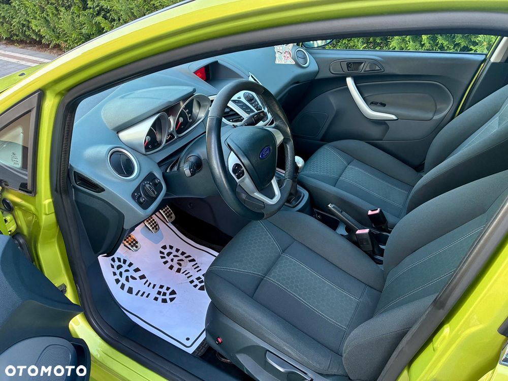 Ford Fiesta 1.4 Titanium - 8