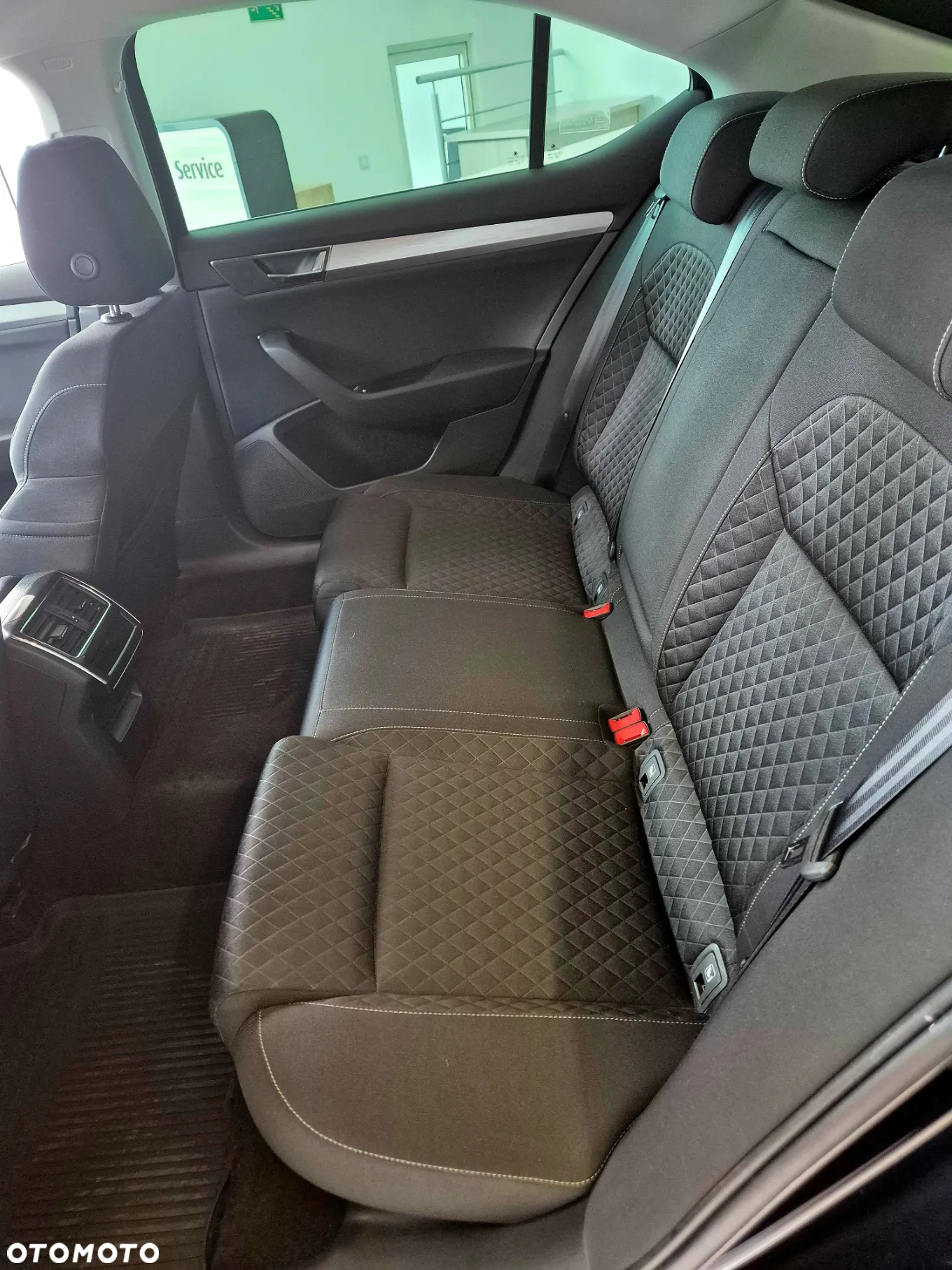 Skoda Superb 1.5 TSI Ambition - 28