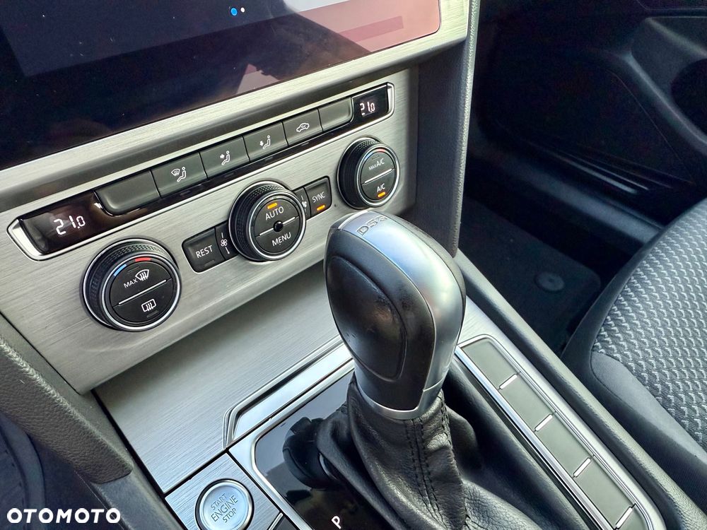 Volkswagen Passat 1.5 TSI EVO Comfortline DSG - 28
