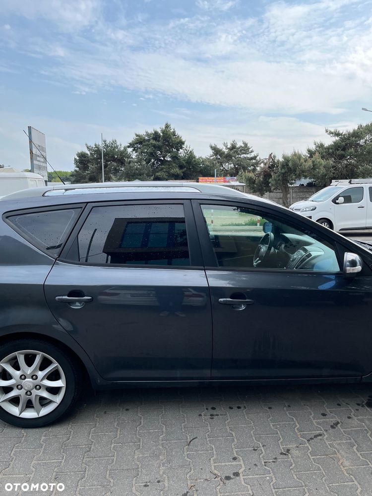 Kia Ceed 1.6 Crdi M - 6