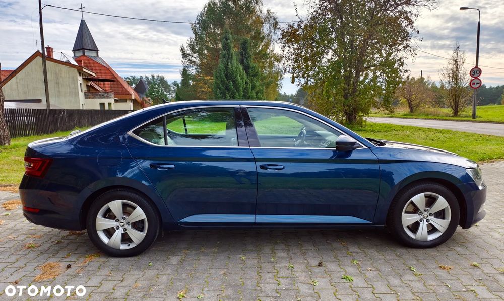 Skoda Superb 2.0 TSI 4x4 Style DSG - 6