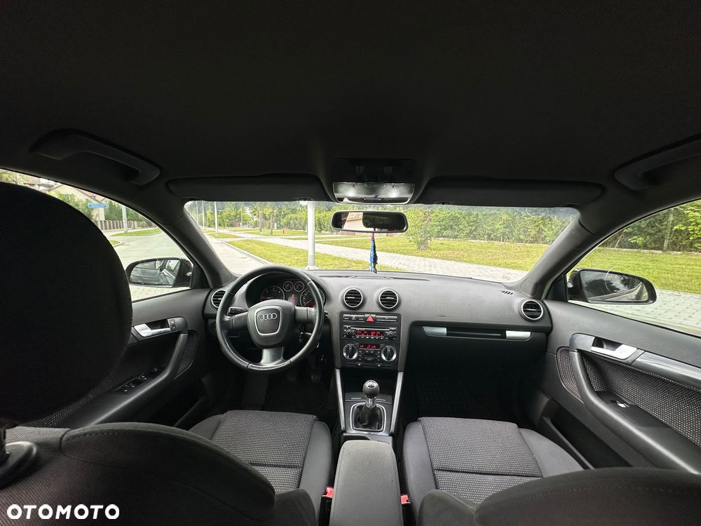 Audi A3 Sportback - 8