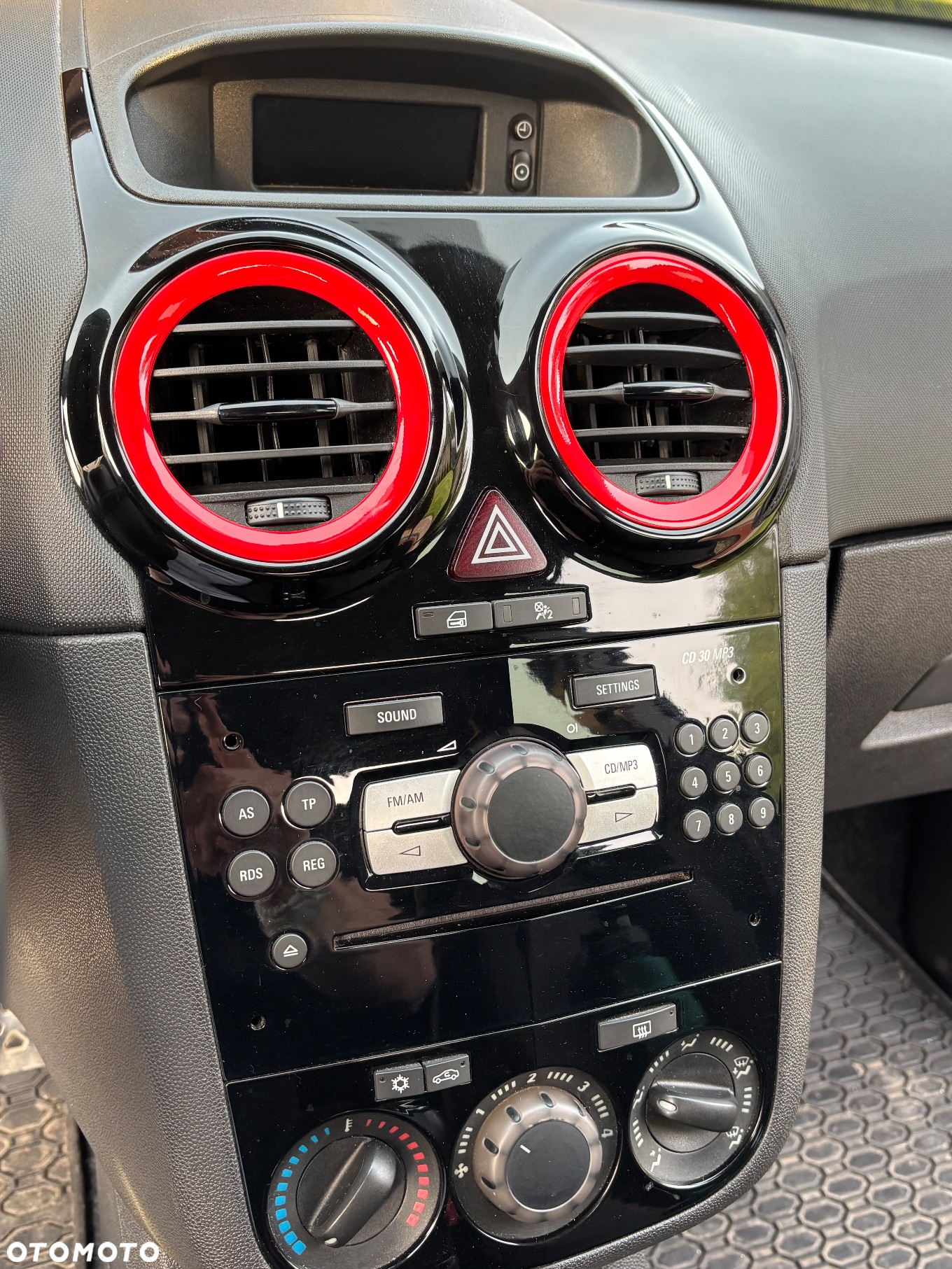 Opel Corsa - 8