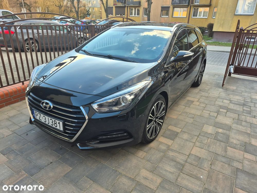 Hyundai i40 Kombi blue 1.7 CRDi DCT Premium - 4