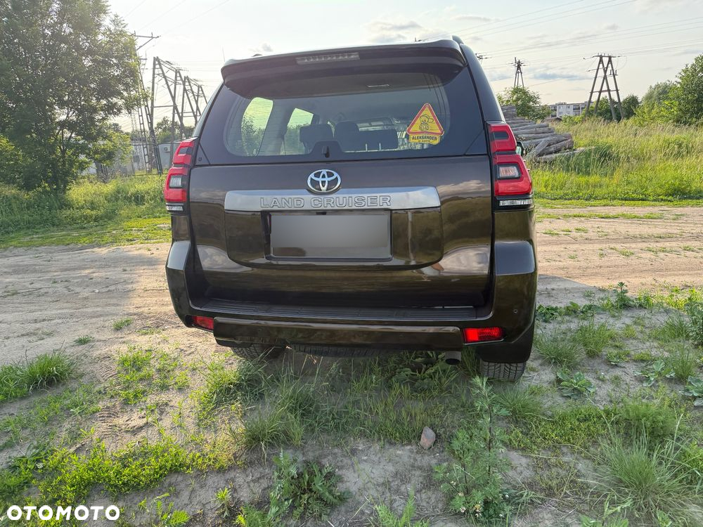 Toyota Land Cruiser LC 2.8 D-4D Prado - 14