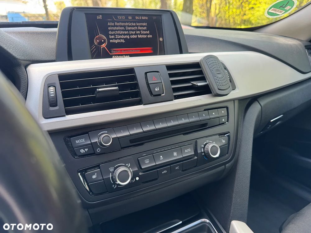 BMW 3GT 320d Sport Line - 13