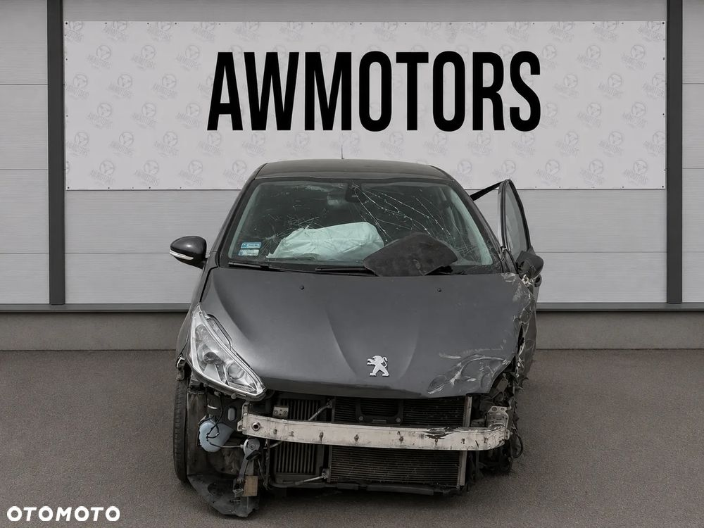 PEUGEOT 208 GT LINE 2017 *SAMOCHÓD NA CZĘŚCI* 5406 KTP - LAKIER SZARY SHARK MASKA, LAMPA, DRZWI, LUSTERKO, ZDERZAK, GRILL, BŁOTNIK, KLAPA, BELKA, DESKA, FOTELE, KANAPA, ĆWIARTKA KIEROWNICA, TARCZE, ZACISKI, ZAWIESZENIE, KOMPLETNY PRZÓD, KOMPLETNY TYŁ, LICZNIK, ZEGARY, PRAWE LEWE PRZÓD TYŁ - 3
