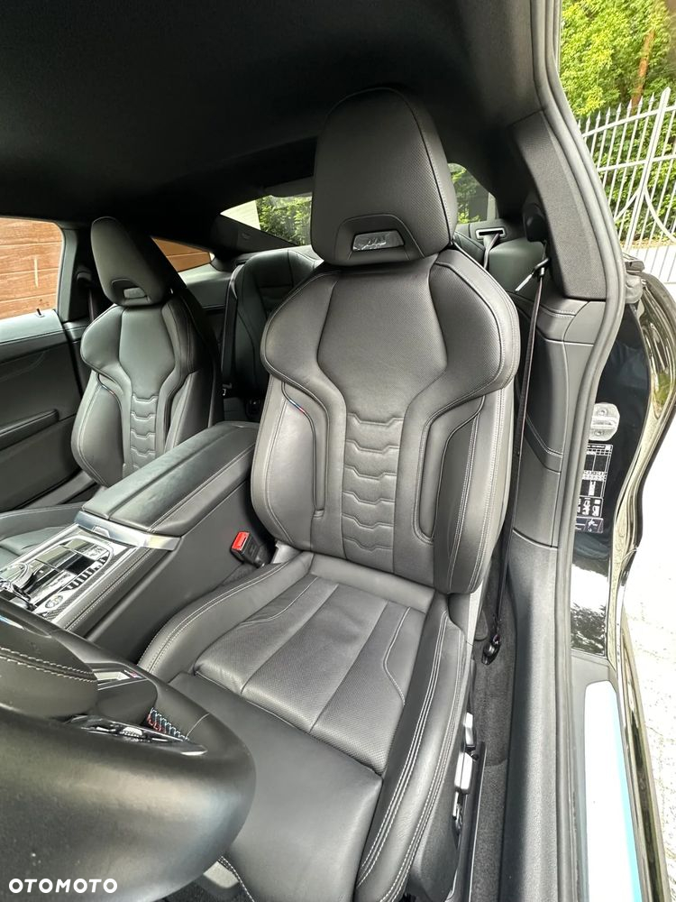 BMW Seria 8 M850i xDrive - 8
