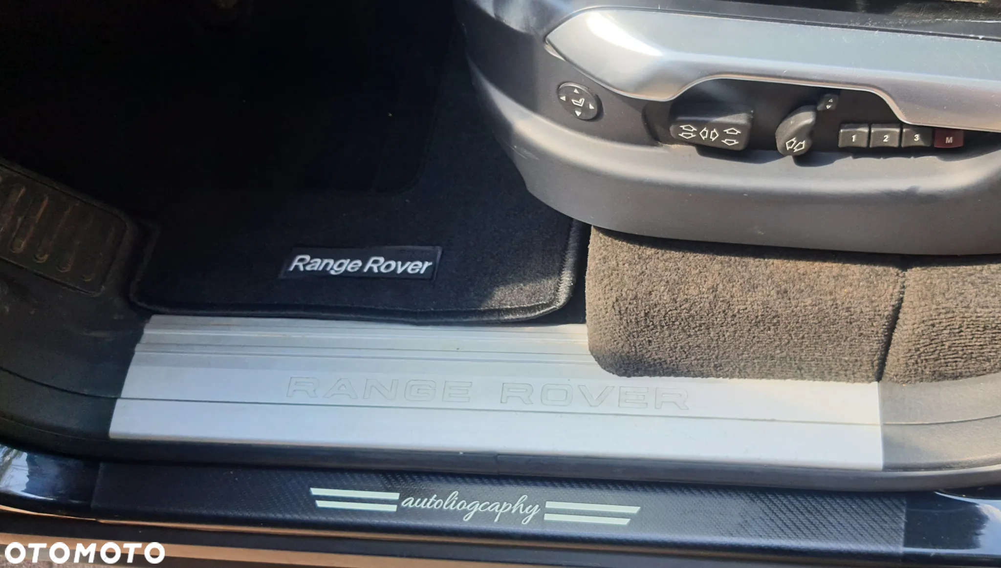 Land Rover Range Rover - 30