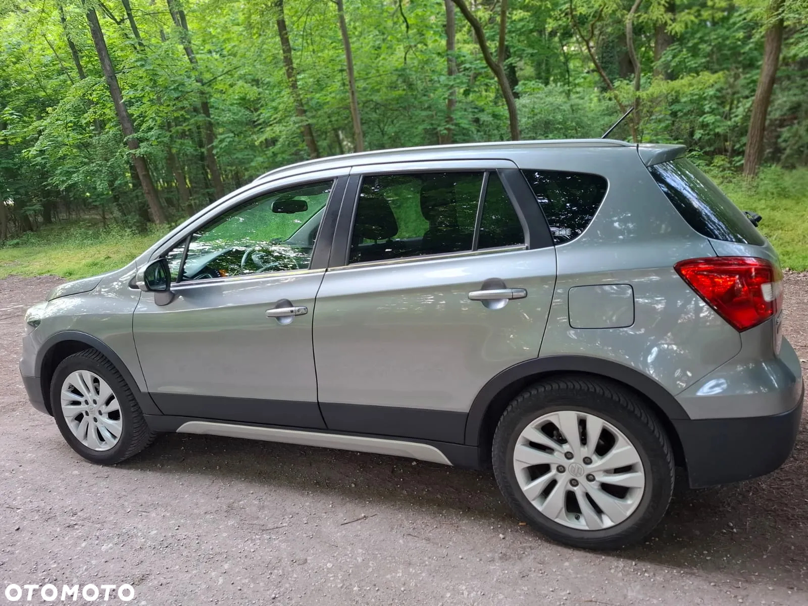 Suzuki SX4 S-Cross 1.0 T Premium - 4