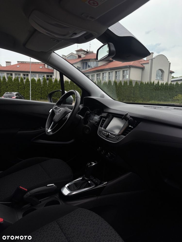 Opel Crossland 1.2 T Business - 6