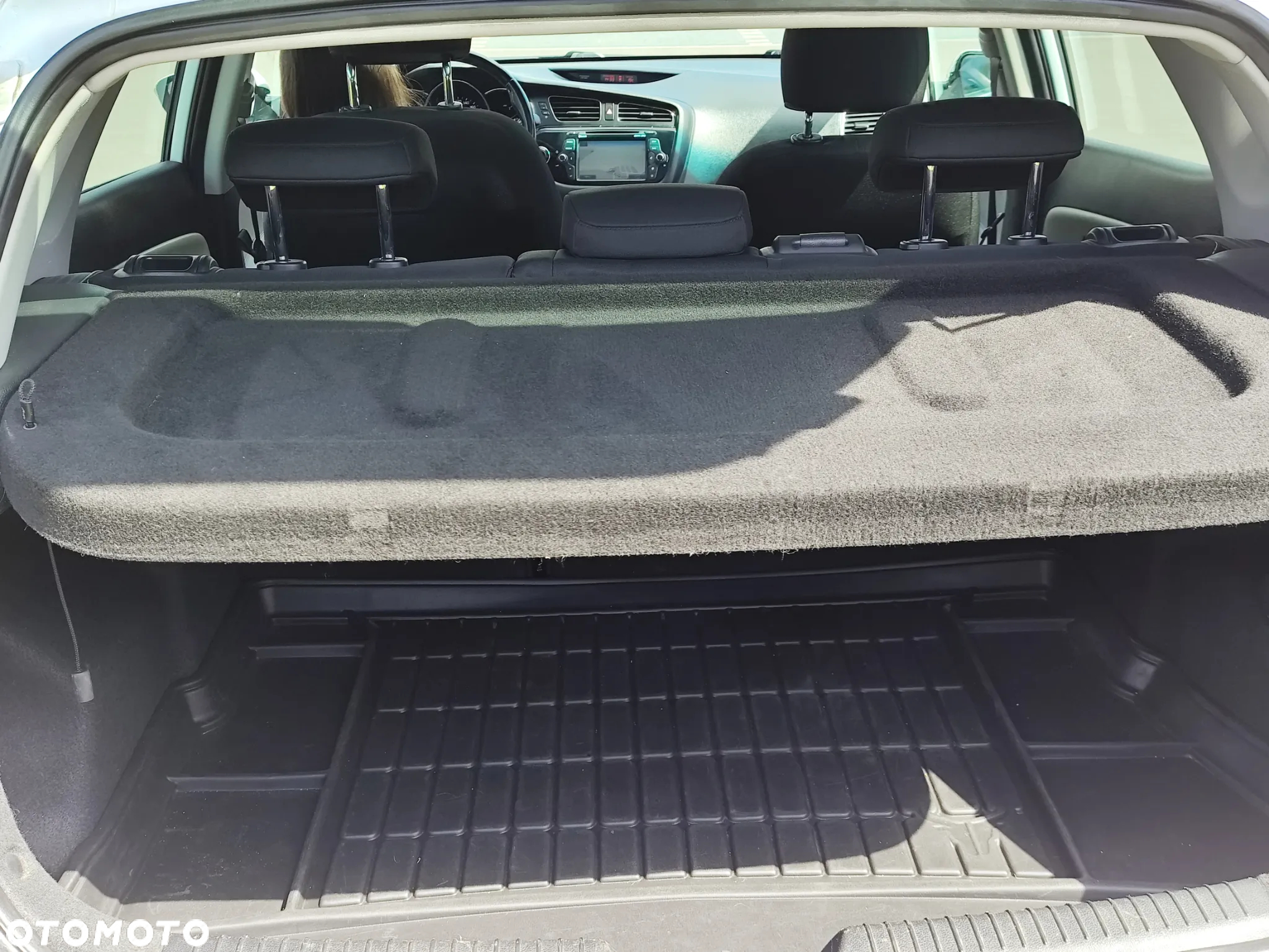 Kia Ceed 1.6 CRDi 128 Platinum Edition - 31