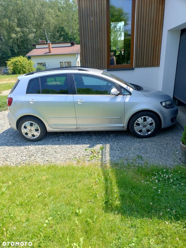Volkswagen Golf Plus 1.4 TSI DSG Comfortline - 4