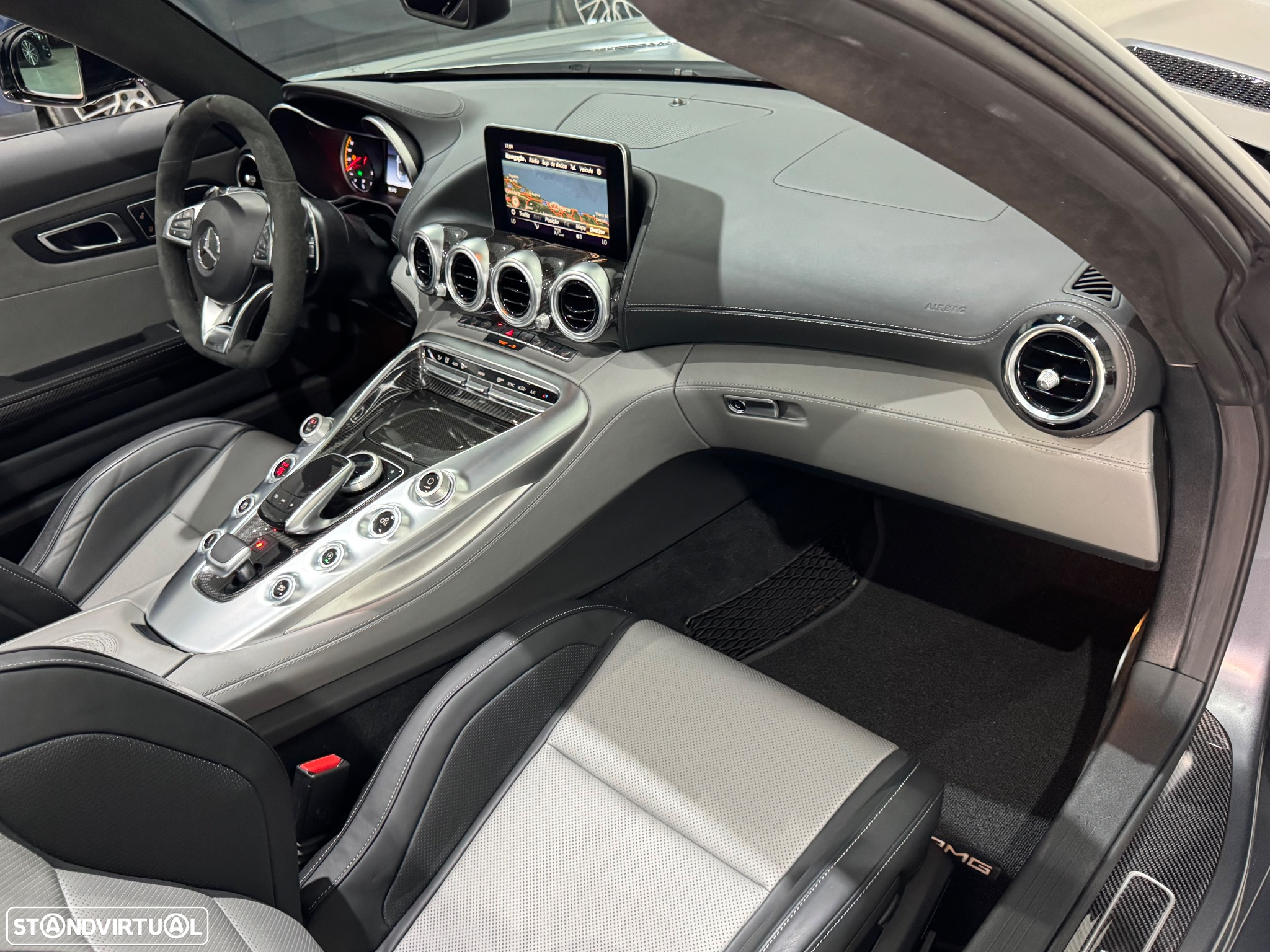 Mercedes-Benz AMG GT C - 35