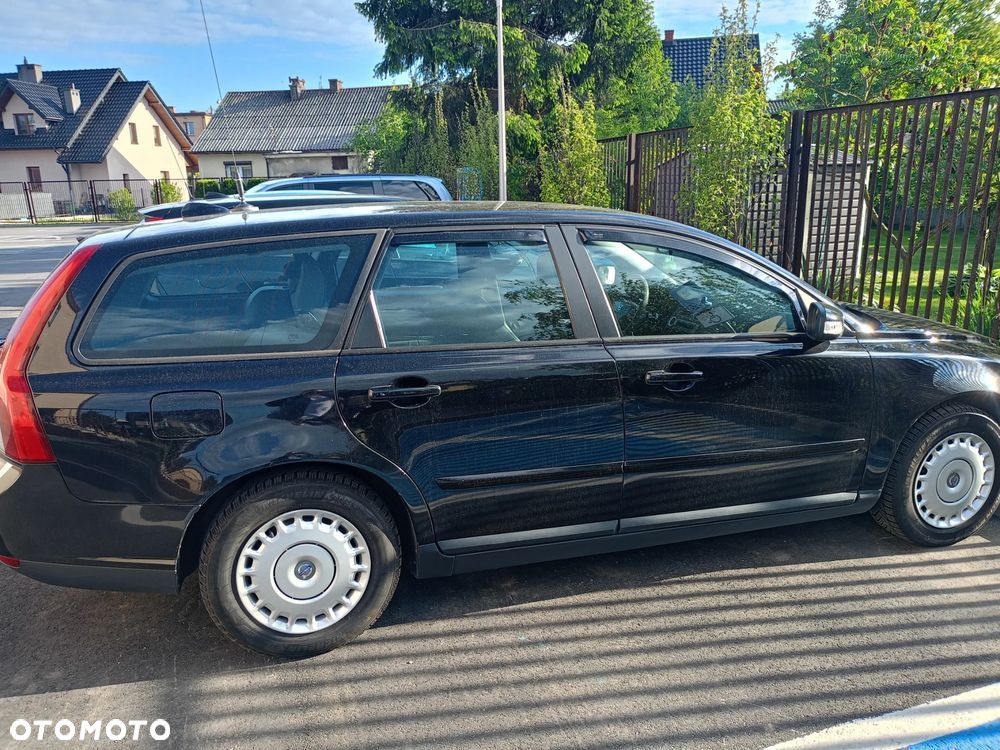 Volvo V50 D2 - 4