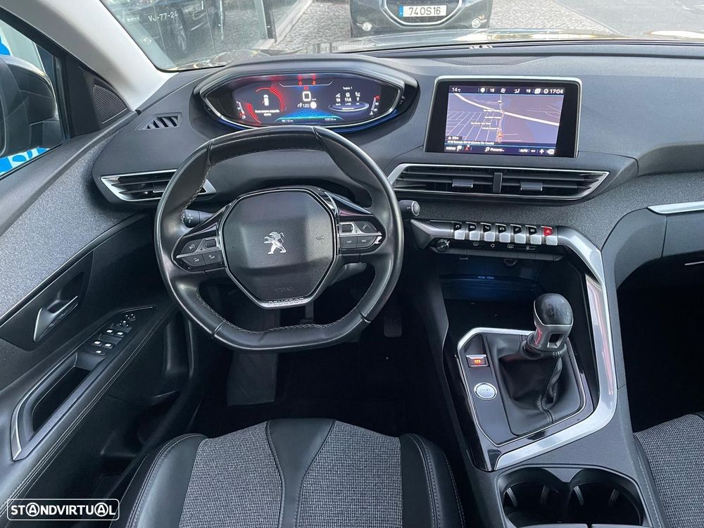 Peugeot 3008 1.2 PureTech Allure - 5