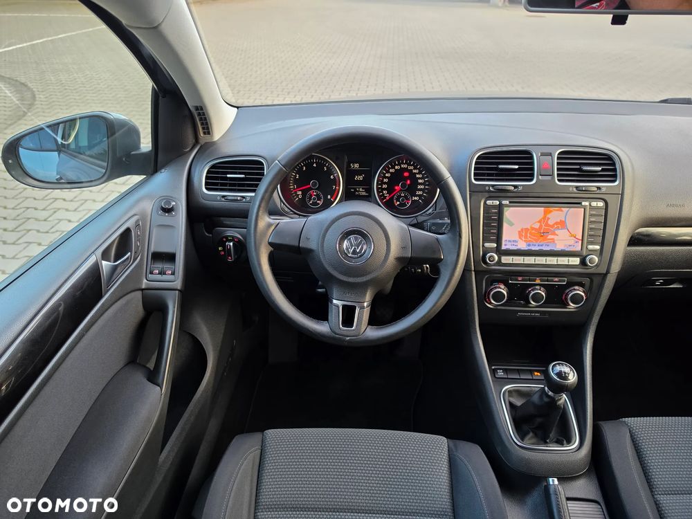 Volkswagen Golf 1.4 TSI United - 13