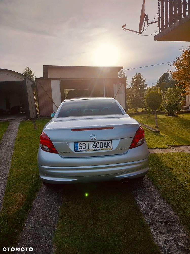 Peugeot 207 CC - 4